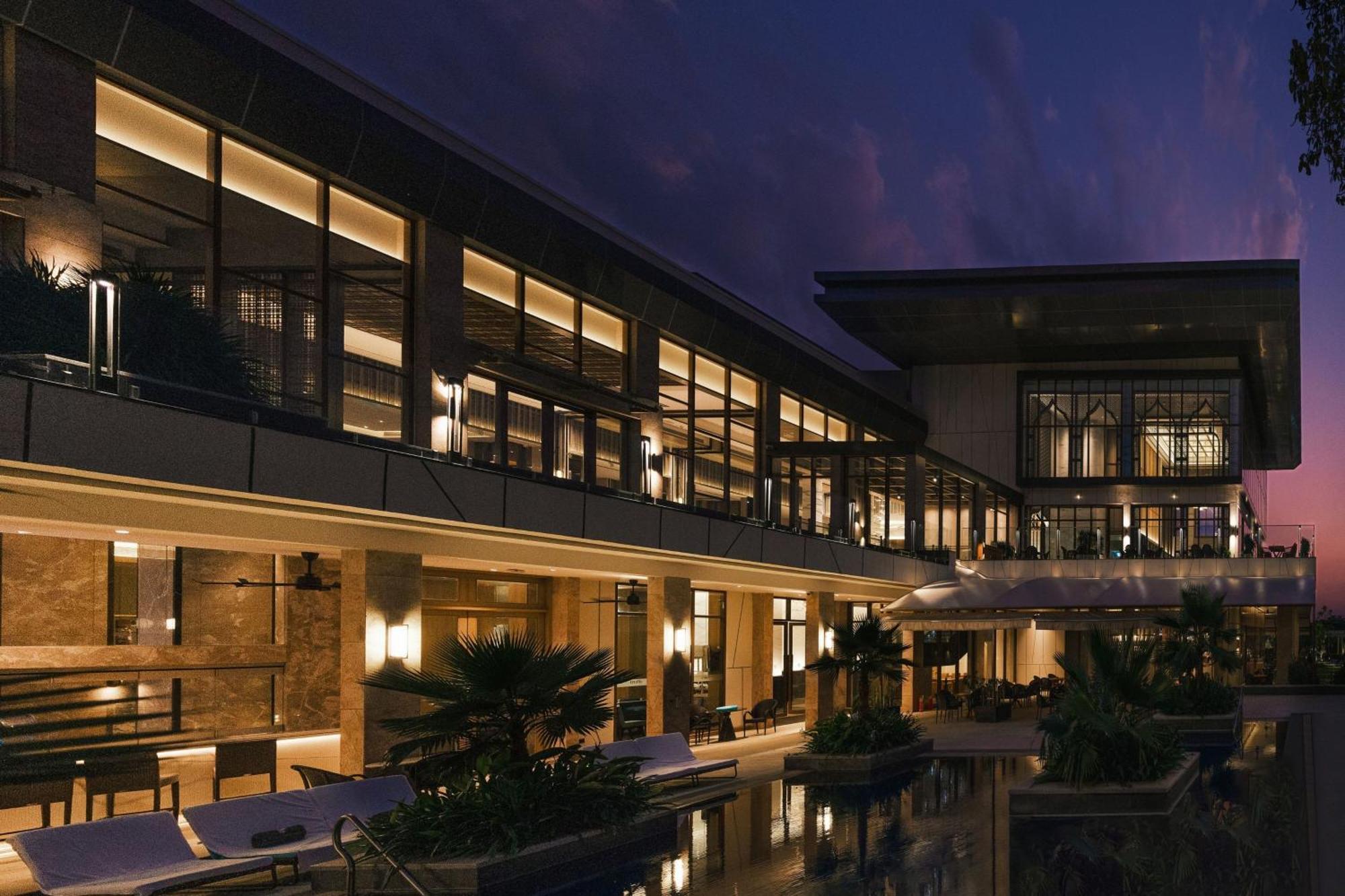 Jw Marriott Hotel Bengaluru Prestige Golfshire Resort & Spa Avati Exterior photo